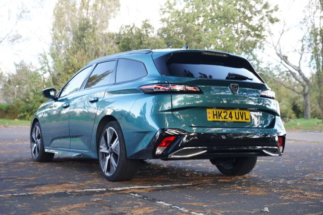 Peugeot 308 1.2 PureTech EAT8 GT