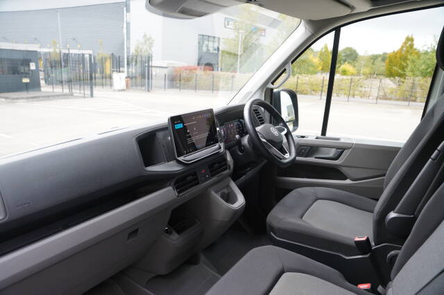 2026 Volkswagen Crafter 2.0 CR35 TDI 140PS High Roof Van Commerce Plus MWB