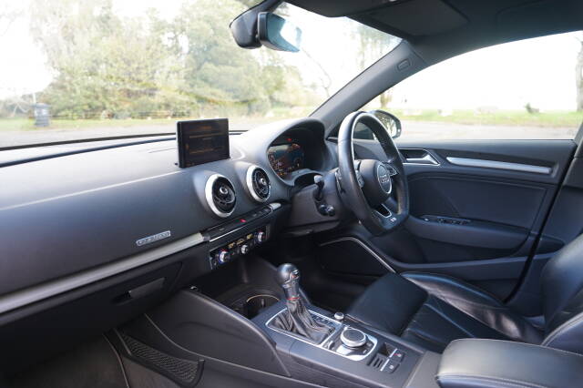 Audi A3 2.0 S3 TFSI Quattro Black Edition S Tronic S3 Black Edition