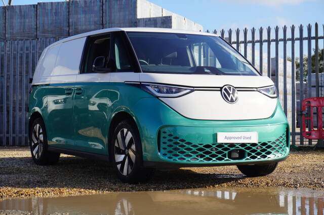 Volkswagen Id. Buzz 79kWh Commerce Plus SWB Panel Van Electric Candy White / Bay Leaf Green