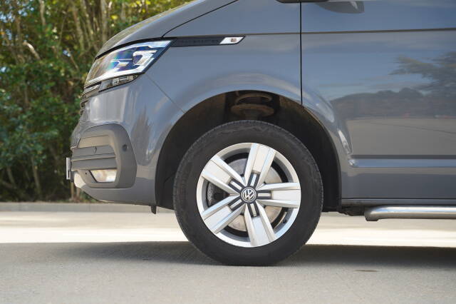 2022 Volkswagen Transporter 2.0 T32 TDI 150 Kombi Van DSG Highline SWB