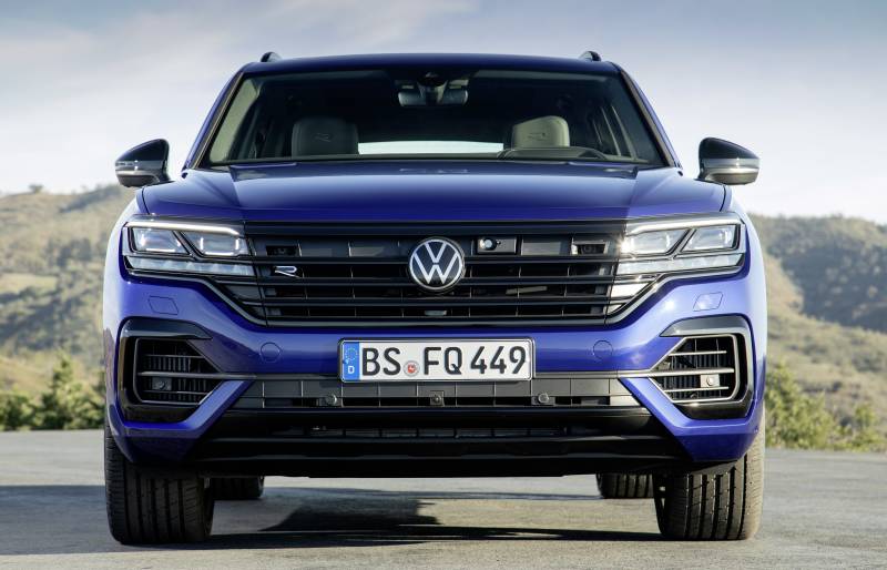 VW Touareg R