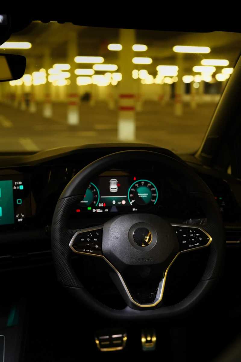 VW Golf 8 Dashboard