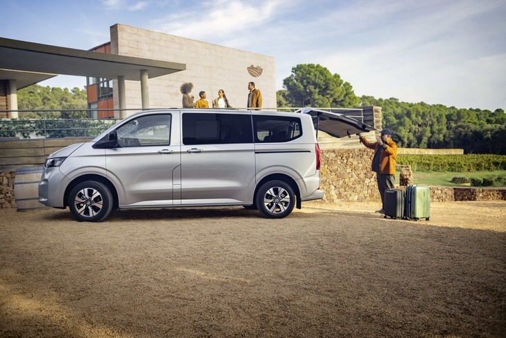 New Transporter Shuttle and Kombi variants now available to order