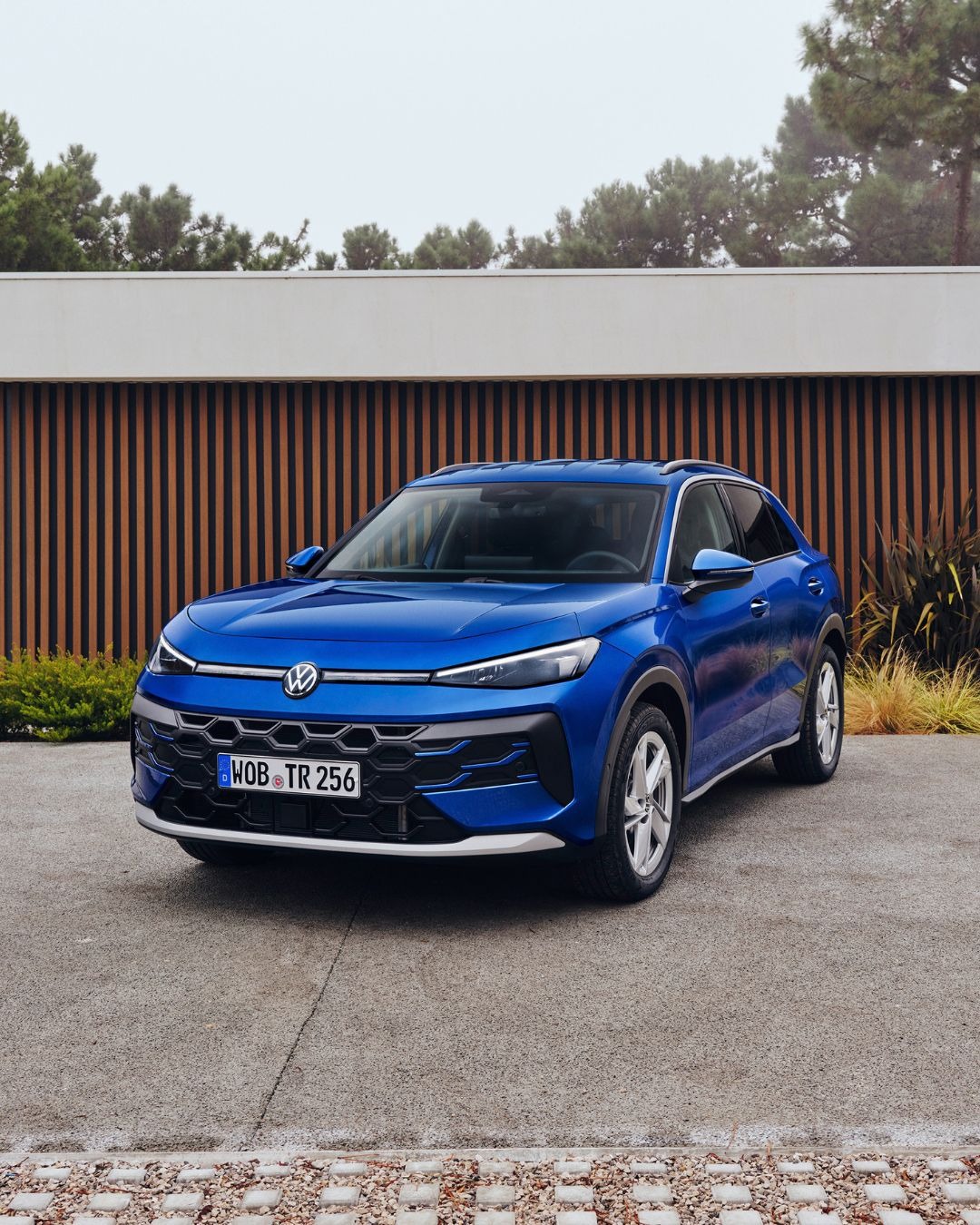 New Volkswagen T-Roc is Best Small SUV at 2026 What Car? Awards