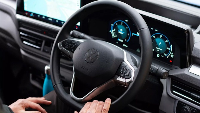 Volkswagen e-Transporter Kombi - Interior