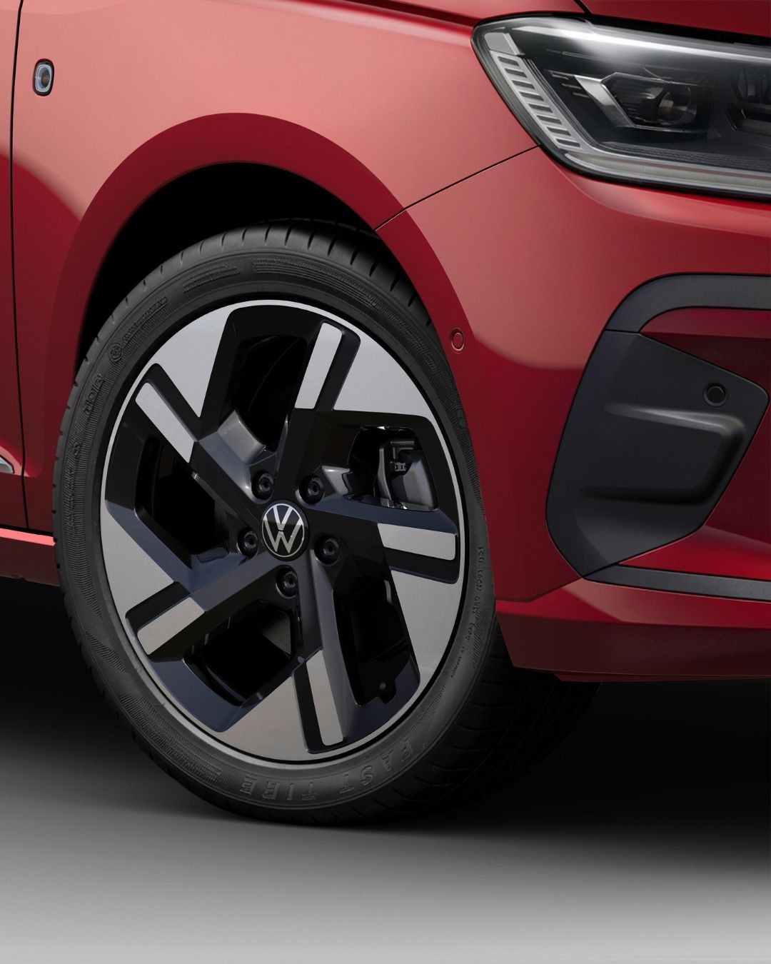 New Caddy: update for urban delivery van and family leisure car