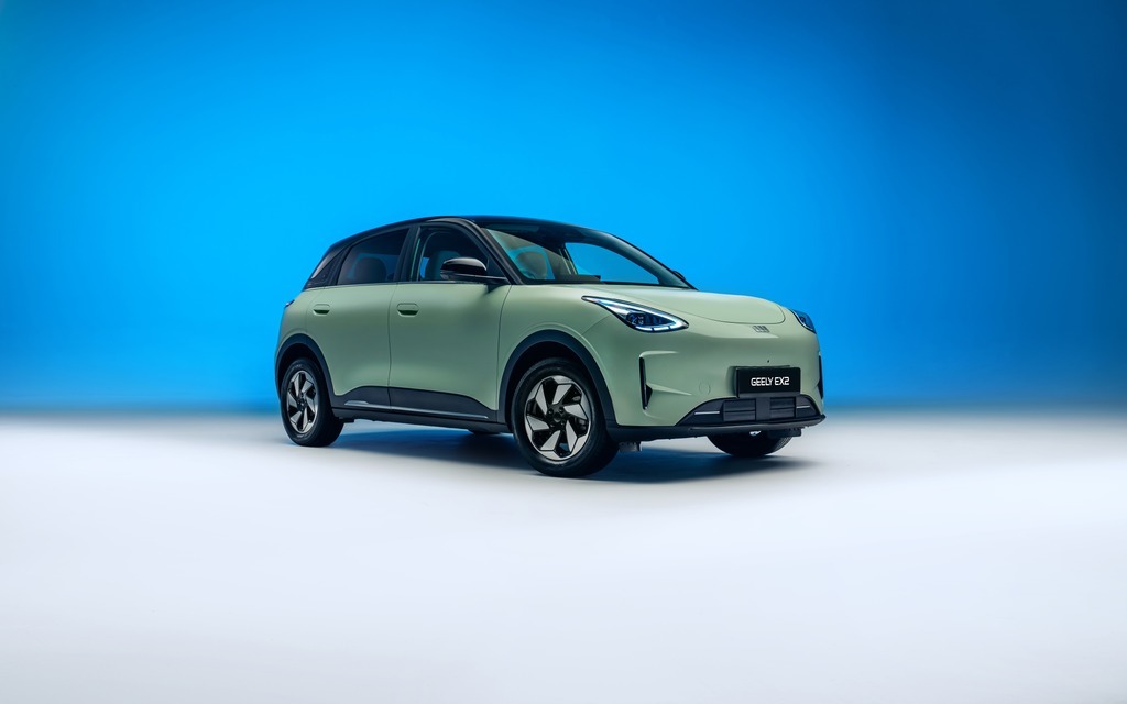 Geely EX2: China’s Best-Selling Car Set to Arrive in the UK