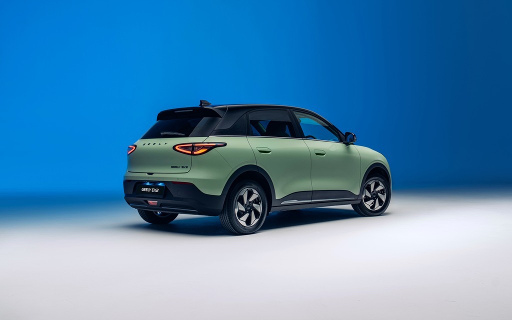 Geely EX2: China’s Best-Selling Car Set to Arrive in the UK